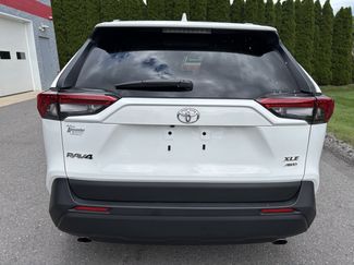 Used 2025 Toyota RAV4 XLE w/ Convenience Package AWD/4WD video 4