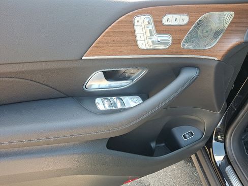 New 2026 Mercedes-Benz GLE 350 4MATIC image 10