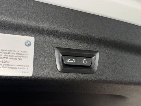 Used 2023 BMW X1 xDrive28i w/ M Sport Package image 14