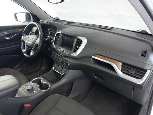 Used 2020 GMC Terrain SLE w/ Driver Convenience Package FWD image 30
