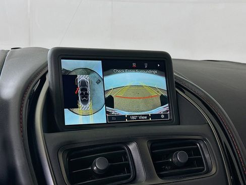Used 2019 Aston Martin DB11 Volante image 10