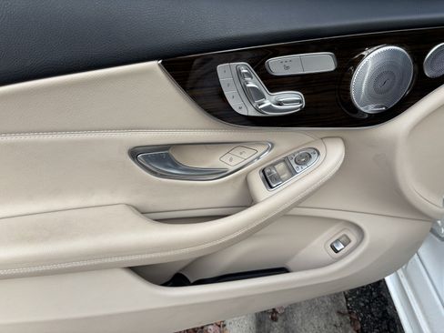 Used 2019 Mercedes-Benz C 300 Coupe image 14