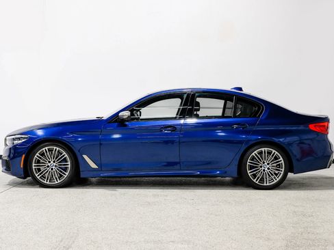 Used 2019 BMW M550i xDrive image 9