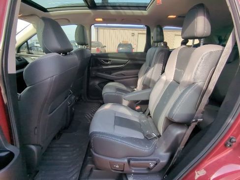 Used 2022 Subaru Ascent Onyx Edition image 17