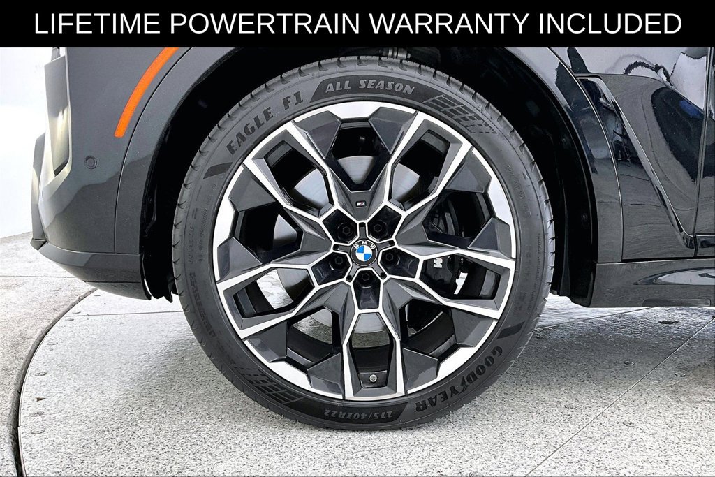Used 2025 BMW X7 M60i AWD/4WD image 11