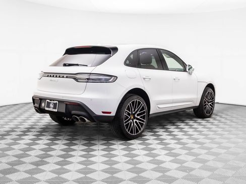 New 2026 Porsche Macan S image 3