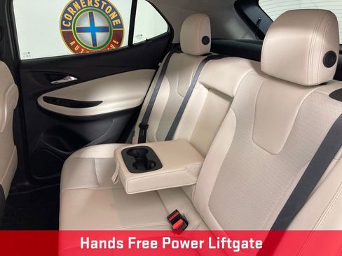 Used 2022 Buick Encore GX Select image 19