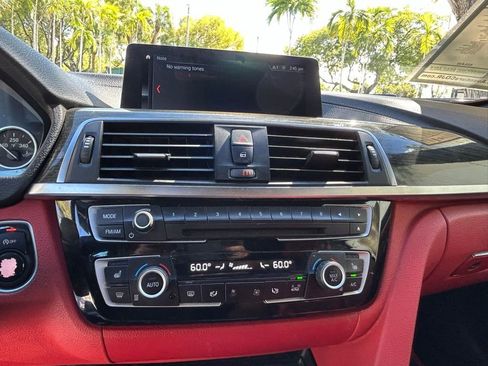 Used 2020 BMW 440i Convertible w/ M Sport Package image 23
