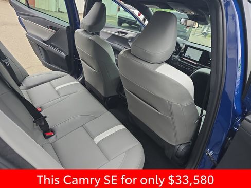 Used 2026 Toyota Camry SE FWD image 17