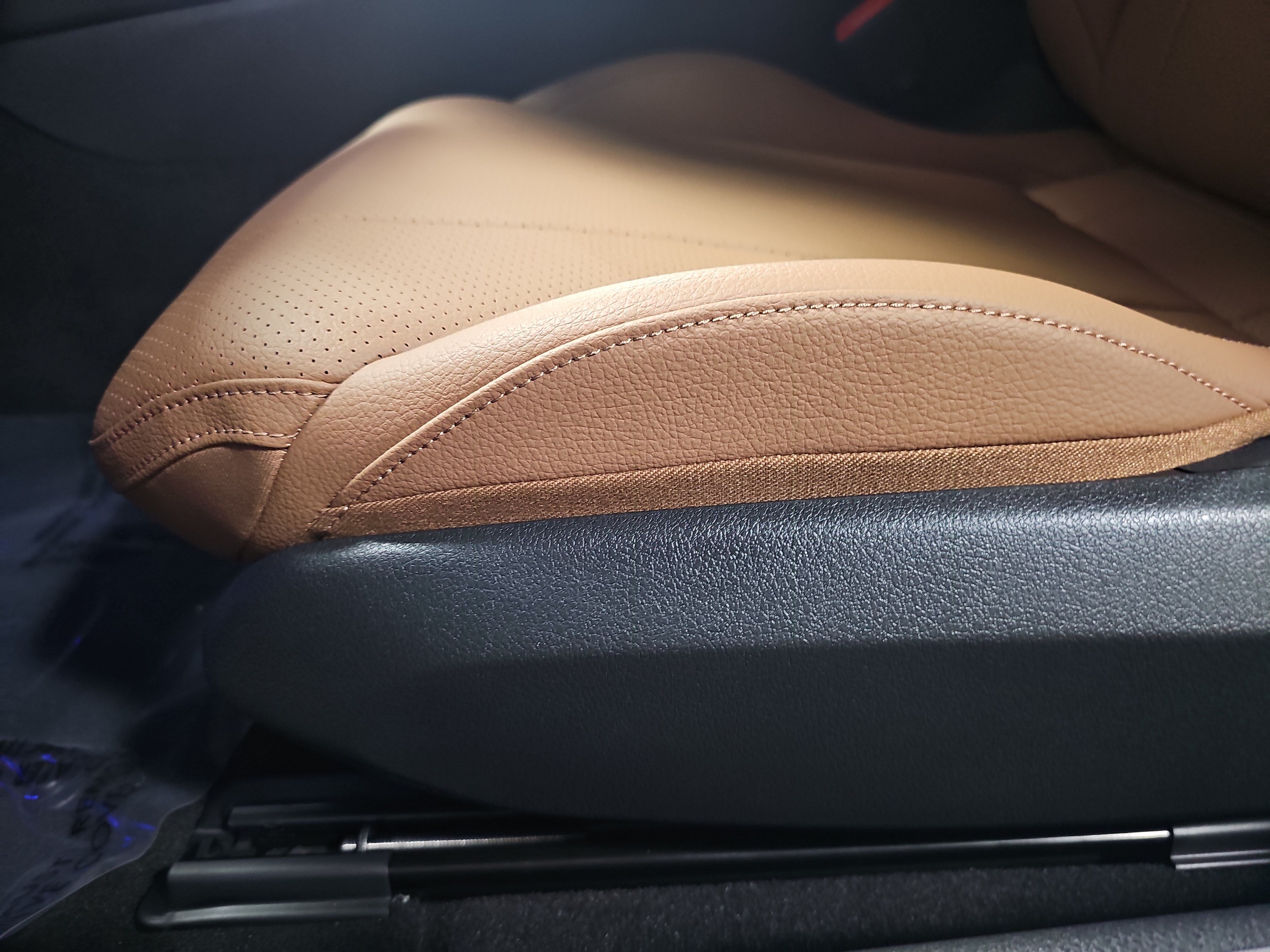 New 2027 Mercedes-Benz CLE 450 4MATIC Coupe image 25