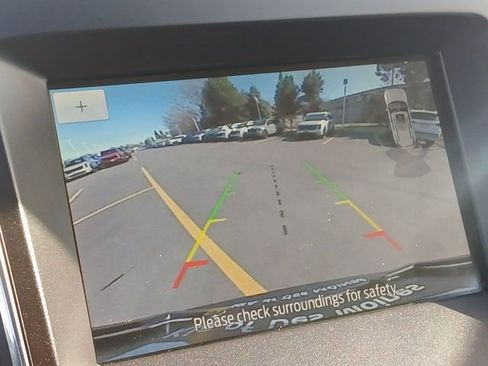 Used 2019 Ford Edge Titanium image 17