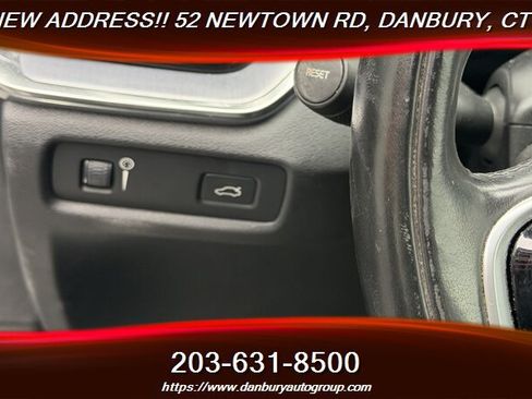 Used 2020 Volvo S60 T6 Momentum w/ Premium Package AWD/4WD image 16