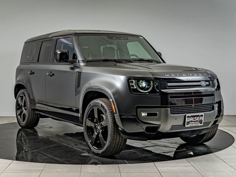 Used 2023 Land Rover Defender 110 Carpathian Edition AWD/4WD image 3