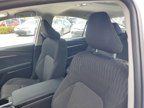 Used 2025 Toyota Camry LE FWD image 17