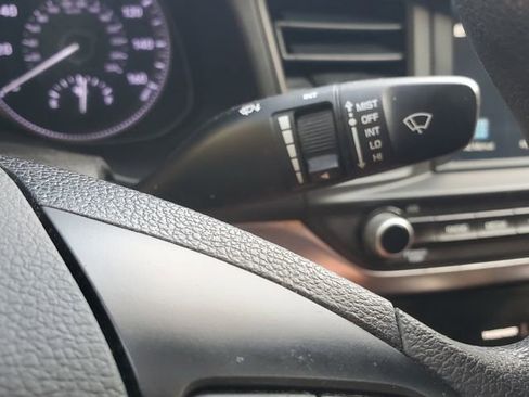 Used 2019 Hyundai Elantra SEL w/ Cargo Package FWD image 25