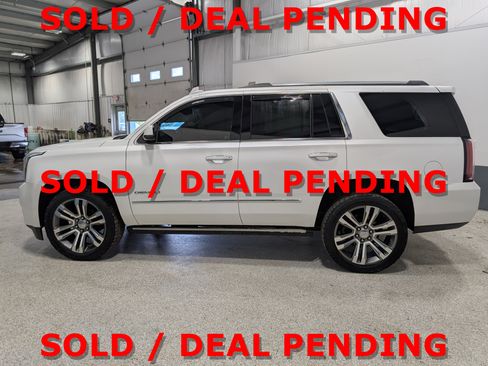Used 2018 GMC Yukon Denali w/ Denali Ultimate Package AWD/4WD image 5