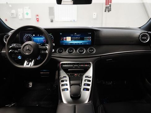 Used 2025 Mercedes-Benz AMG GT 63 image 15