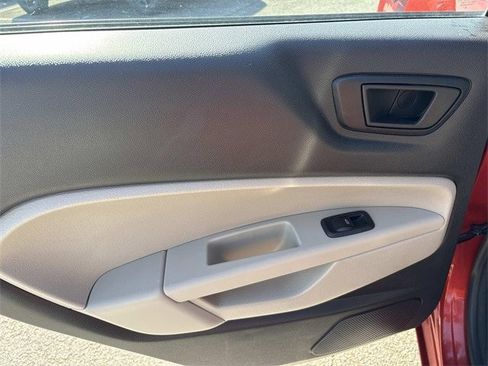 Certified 2019 Ford Fiesta SE image 17