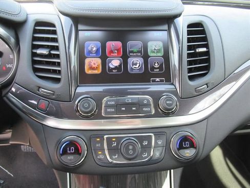 Used 2017 Chevrolet Impala LT w/ Leather Package image 23