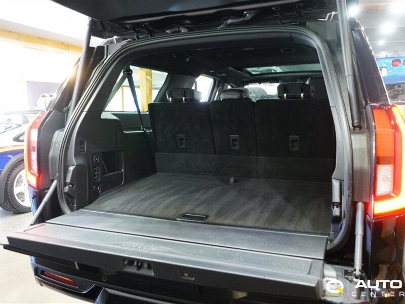 Used 2025 Ford Expedition Max Platinum w/ Stealth Performance Package AWD/4WD image 32