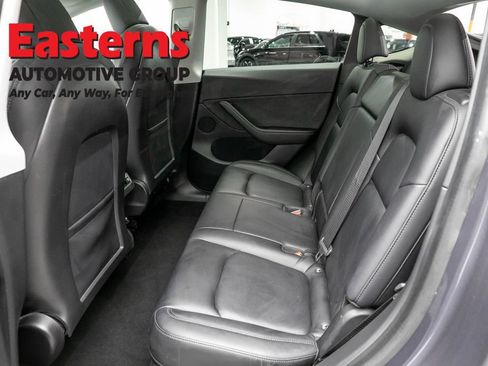 Used 2021 Tesla Model Y Long Range AWD/4WD image 16