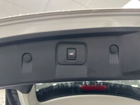 Used 2024 Nissan Murano SL AWD/4WD image 20