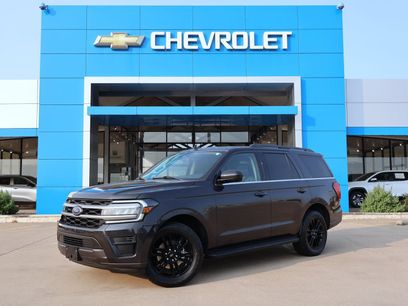 Used 2024 Ford Expedition XLT