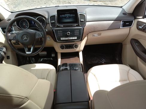 Used 2019 Mercedes-Benz GLE 400 4MATIC image 14