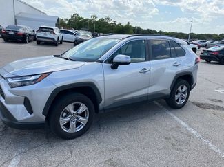 Used 2025 Toyota RAV4 XLE FWD video 1