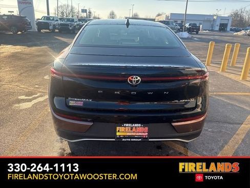 New 2026 Toyota Crown Platinum image 4