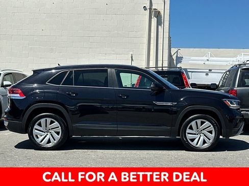 Used 2022 Volkswagen Atlas Cross Sport SE AWD/4WD image 2