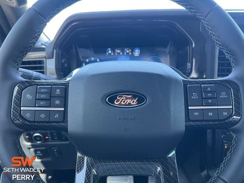 New 2025 Ford F150 Lariat w/ Equipment Group 502A High image 17