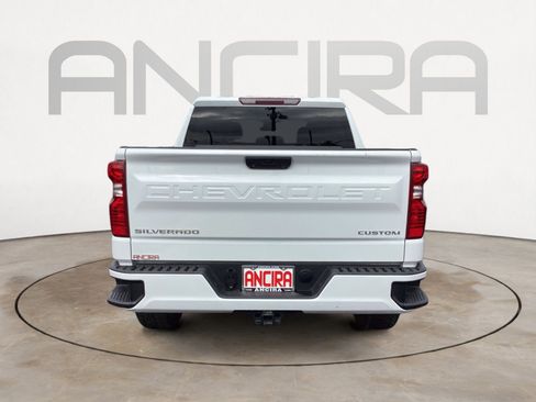 Used 2024 Chevrolet Silverado 1500 Custom image 13