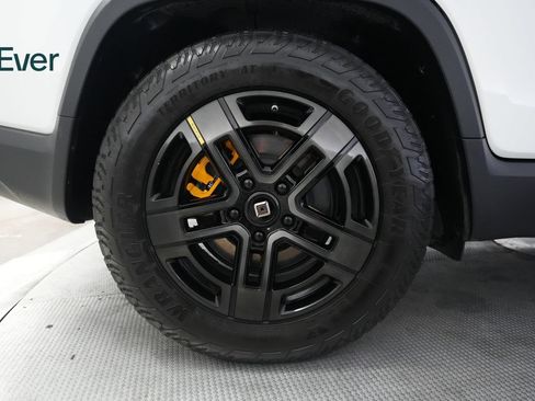 Used 2023 Rivian R1T Adventure Quad AWD/4WD image 21
