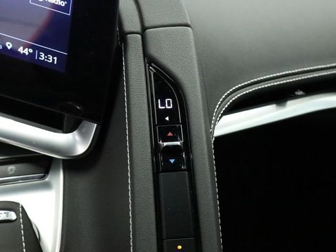 Used 2023 Chevrolet Corvette Stingray Coupe w/ 1LT image 31