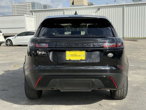Used 2019 Land Rover Range Rover Velar S image 6