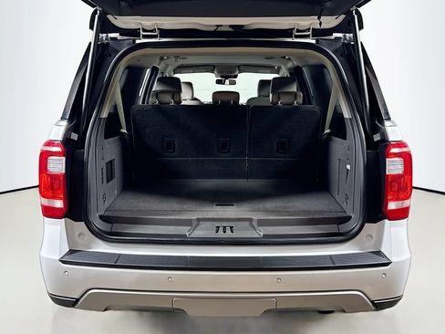 Used 2020 Ford Expedition Max XLT w/ Equipment Group 202A RWD image 24