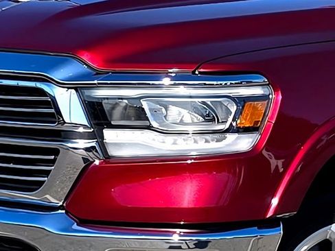 Certified 2022 RAM 1500 Laramie image 32