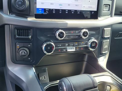 New 2026 Ford F150 XLT w/ Equipment Group 302A MID AWD/4WD image 28