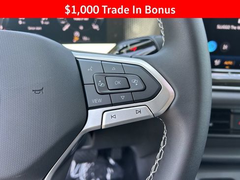 New 2026 Volkswagen Tiguan SE FWD image 28