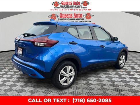 Used 2021 Nissan Kicks S FWD image 7