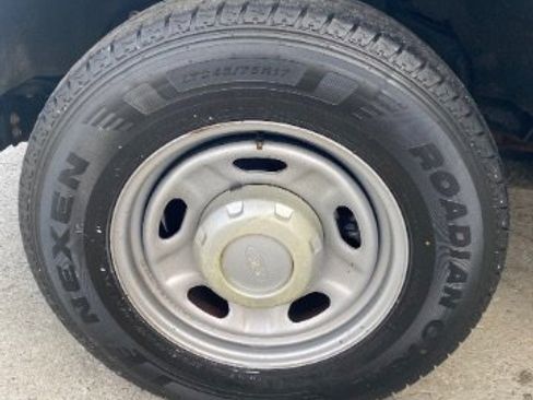 Used 2017 Ford F250 XL image 23