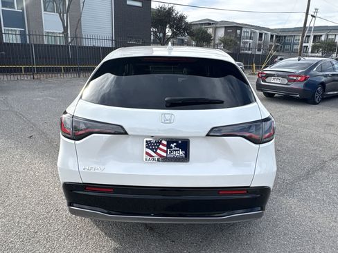 Used 2025 Honda HR-V EX-L image 5