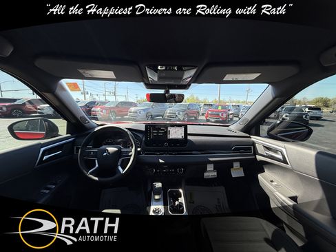 New 2026 Mitsubishi Outlander LE image 19