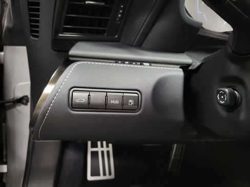 Used 2019 Lexus LC 500h w/ Convenience Package RWD image 23