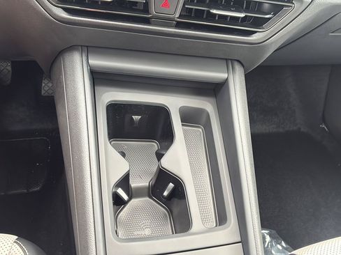 New 2026 Volkswagen Tiguan SE AWD/4WD image 37