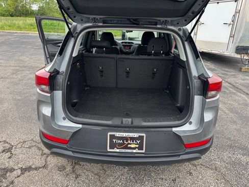 Used 2023 Chevrolet TrailBlazer LS FWD image 25