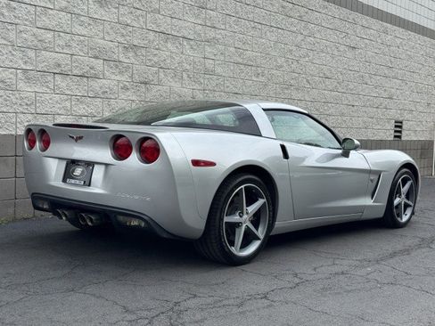 Used 2013 Chevrolet Corvette Coupe RWD image 3