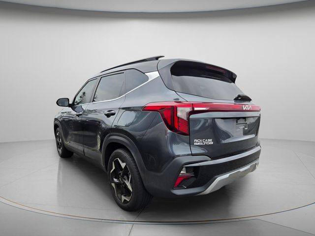 Used 2025 Kia Seltos EX FWD image 7