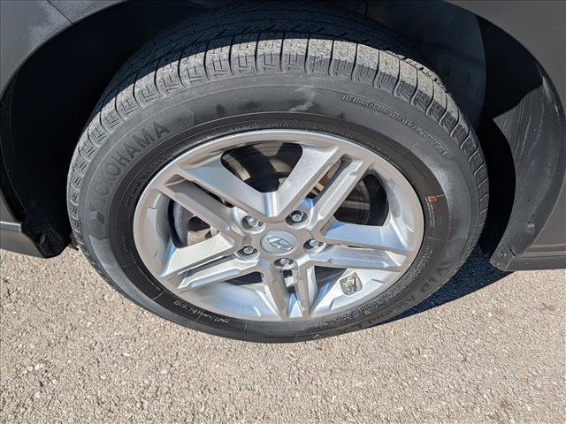 Used 2021 Hyundai Kona SE w/ Cargo Package AWD/4WD image 9